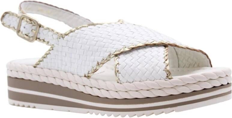 Pons Quintana Stijlvolle Platte Sandalen voor Zomerse Stijl White Dames