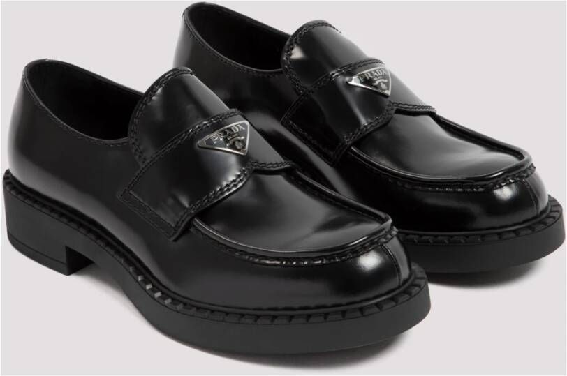 Prada Chocolade Geborstelde Loafers Black Heren