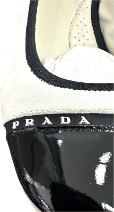 Prada Elegante ballerina's voor vrouwen White Dames