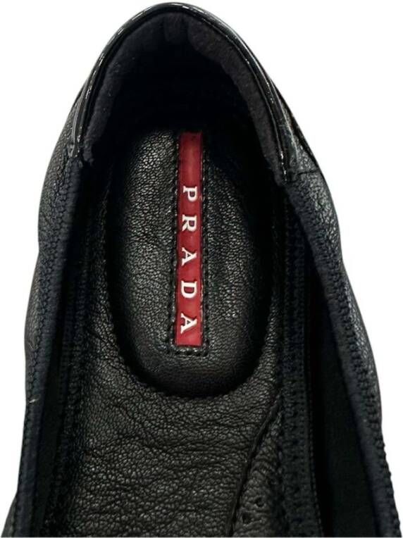 Prada Elegante Ballet Flats voor Vrouwen Black Dames