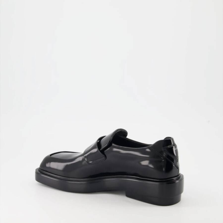 Prada Geborsteld leren loafers voor dames Black Dames