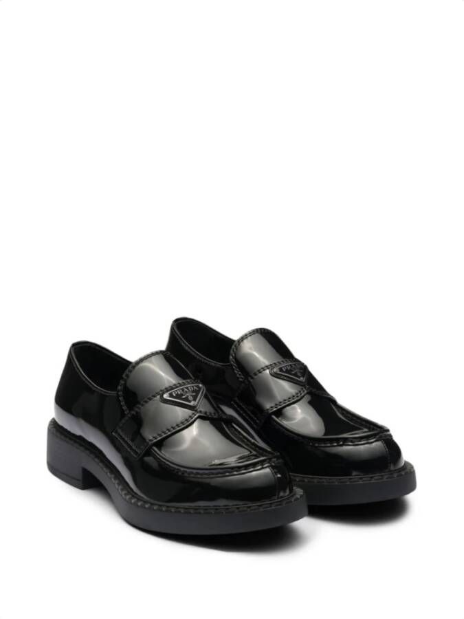 Prada Logo Plaque Leren Loafers Black Heren