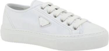 Prada Luxe Leren Sneakers met Patentontwerp White Dames