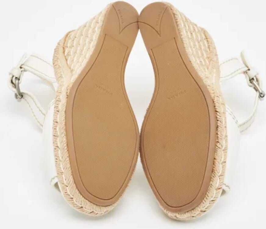 Prada Vintage Pre-owned Leather espadrilles White Dames