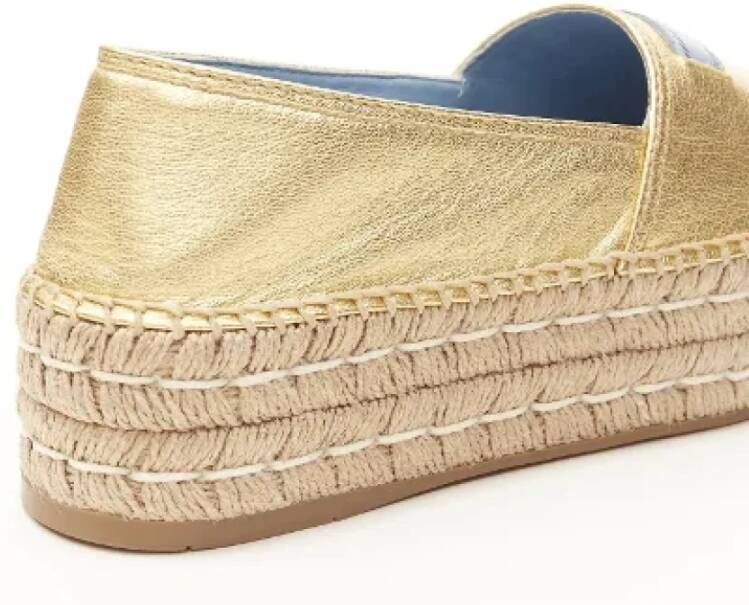 Prada Vintage Pre-owned Leather espadrilles Yellow Dames