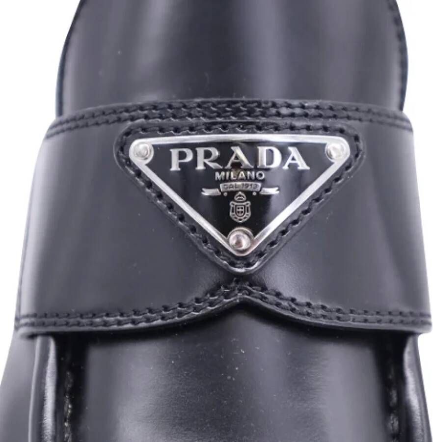 Prada Vintage Pre-owned Leather flats Black Dames