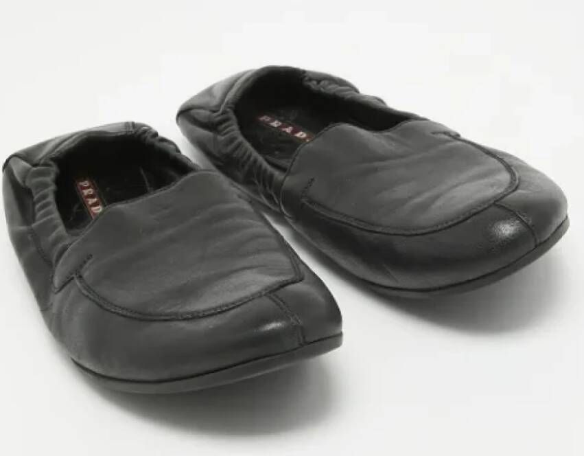 Prada Vintage Pre-owned Leather flats Black Heren