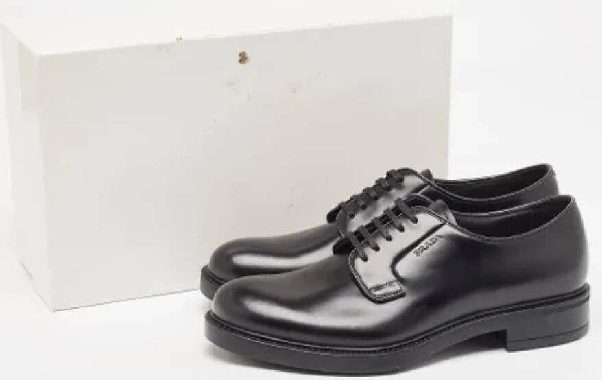 Prada Vintage Pre-owned Leather flats Black Heren