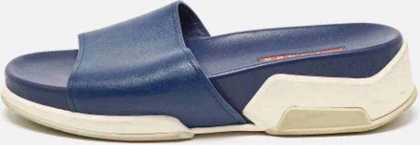 Prada Vintage Pre-owned Leather flats Blue Dames