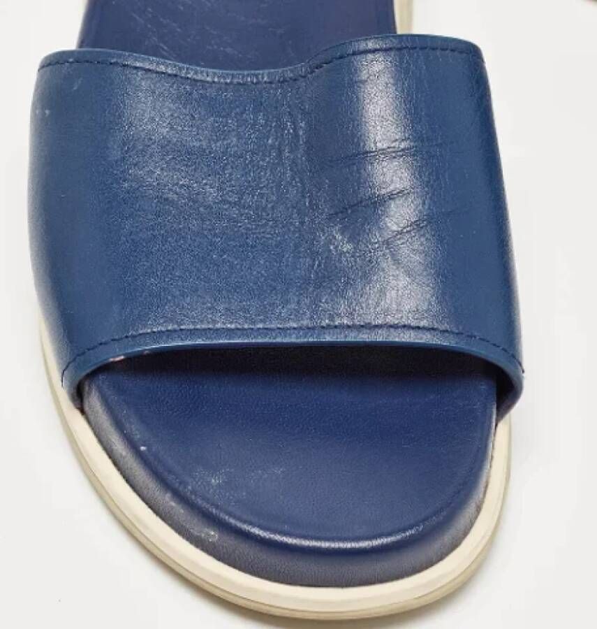 Prada Vintage Pre-owned Leather flats Blue Dames