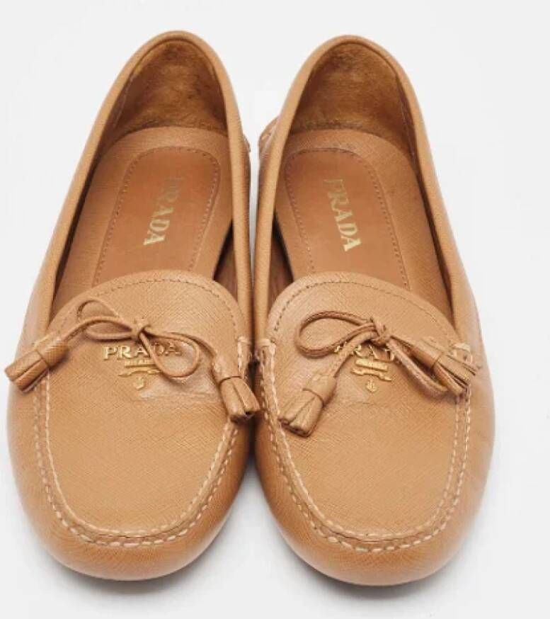 Prada Vintage Pre-owned Leather flats Brown Dames