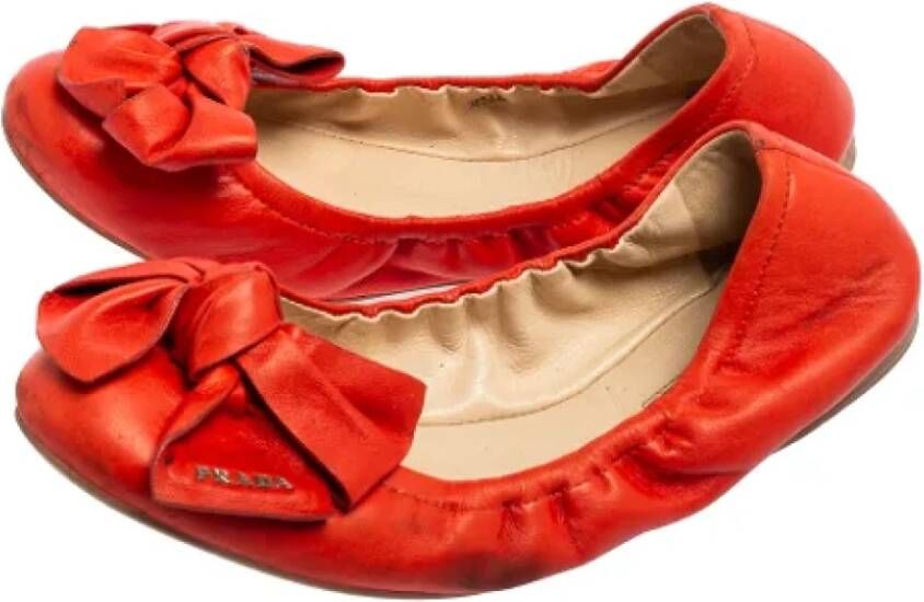 Prada Vintage Pre-owned Leather flats Red Dames