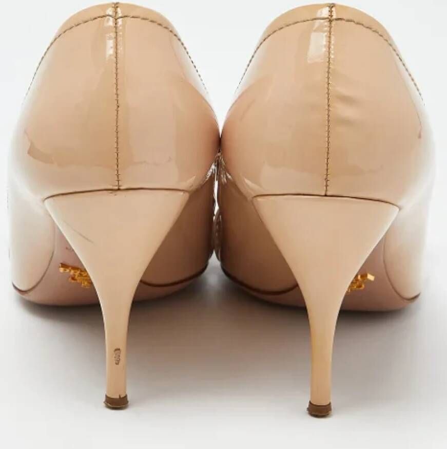 Prada Vintage Pre-owned Leather heels Beige Dames