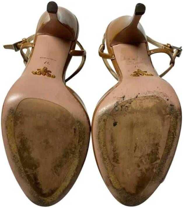 Prada Vintage Pre-owned Leather heels Beige Dames