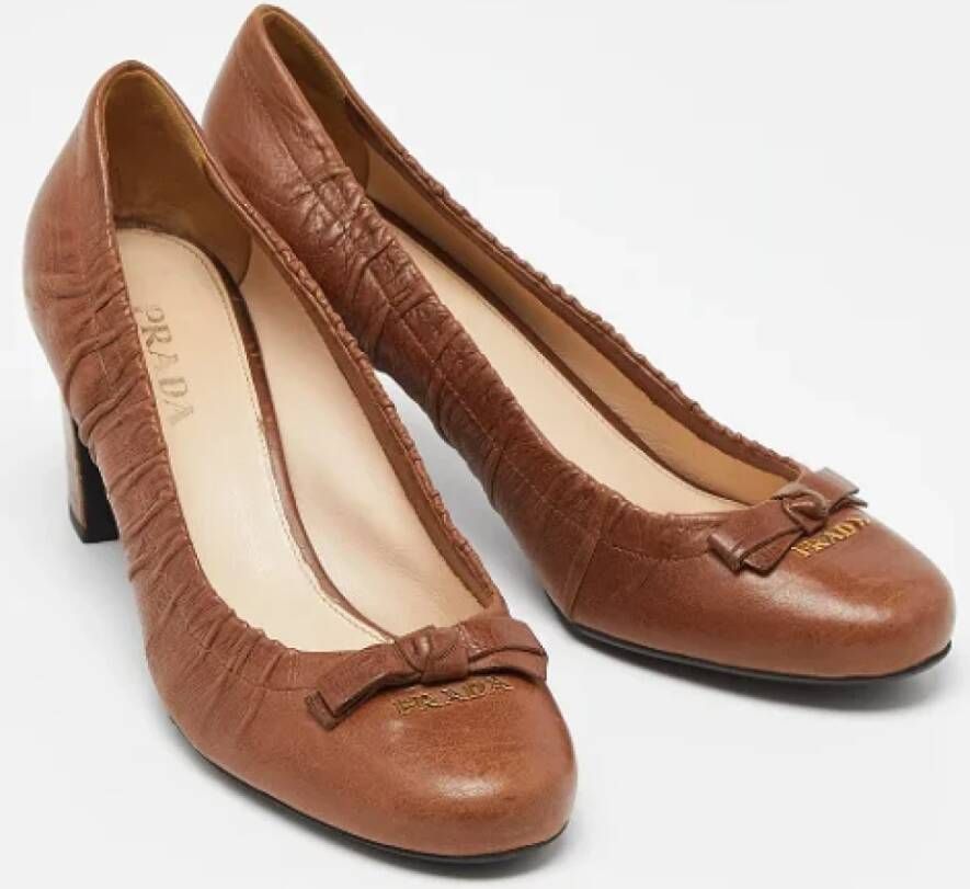 Prada Vintage Pre-owned Leather heels Brown Dames