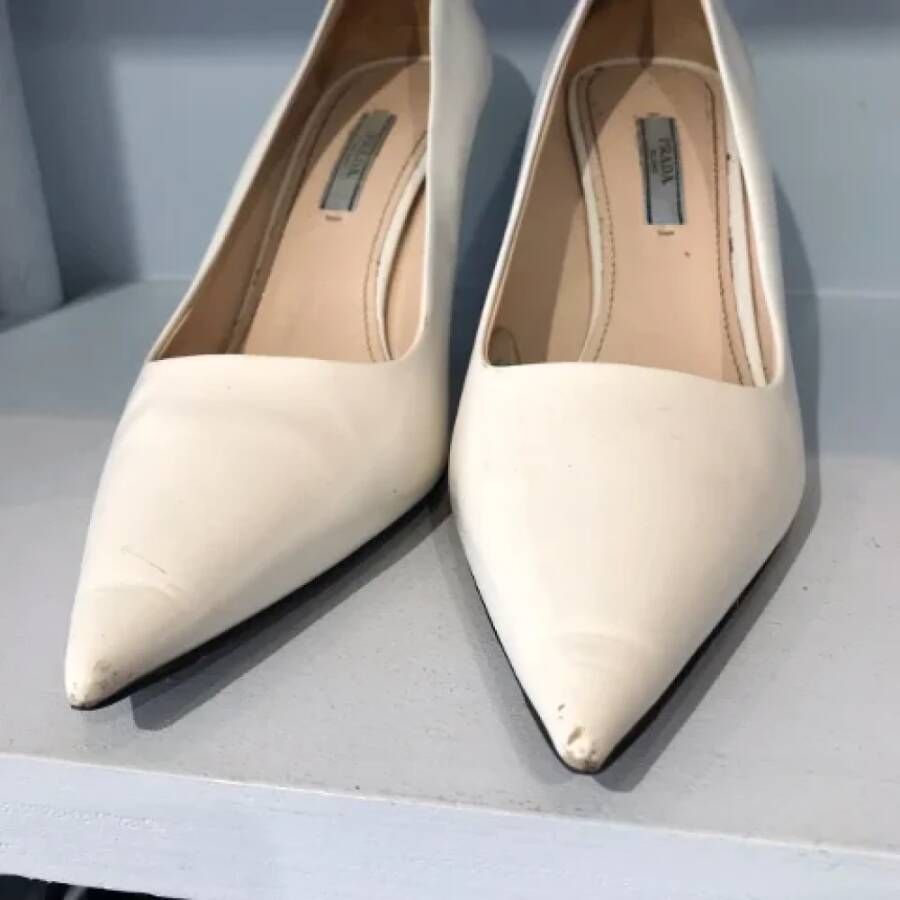 Prada Vintage Pre-owned Leather heels White Dames