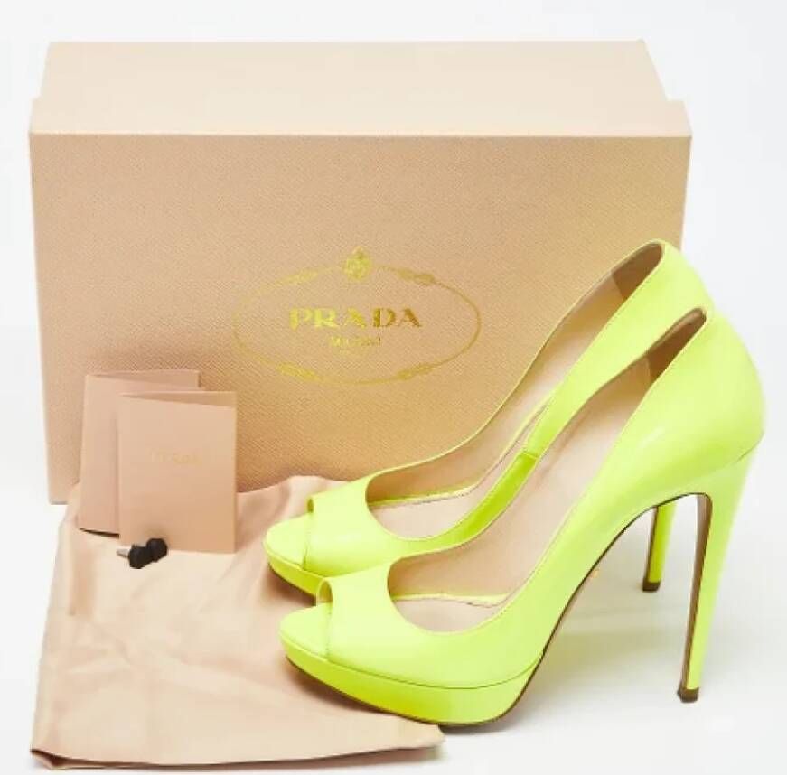 Prada Vintage Pre-owned Leather heels Yellow Dames