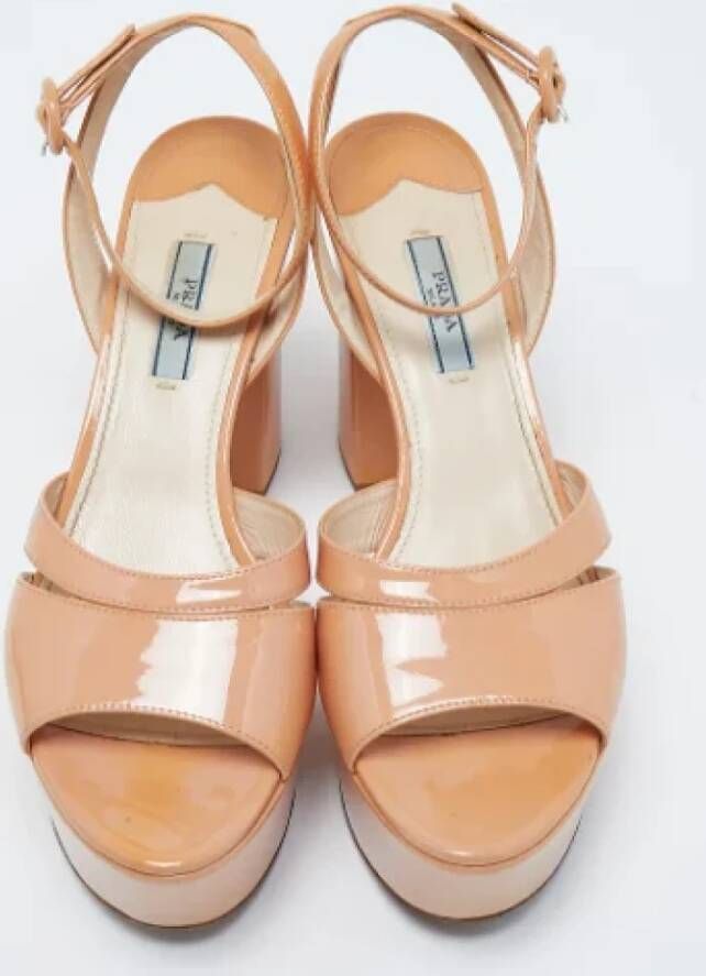 Prada Vintage Pre-owned Leather sandals Beige Dames