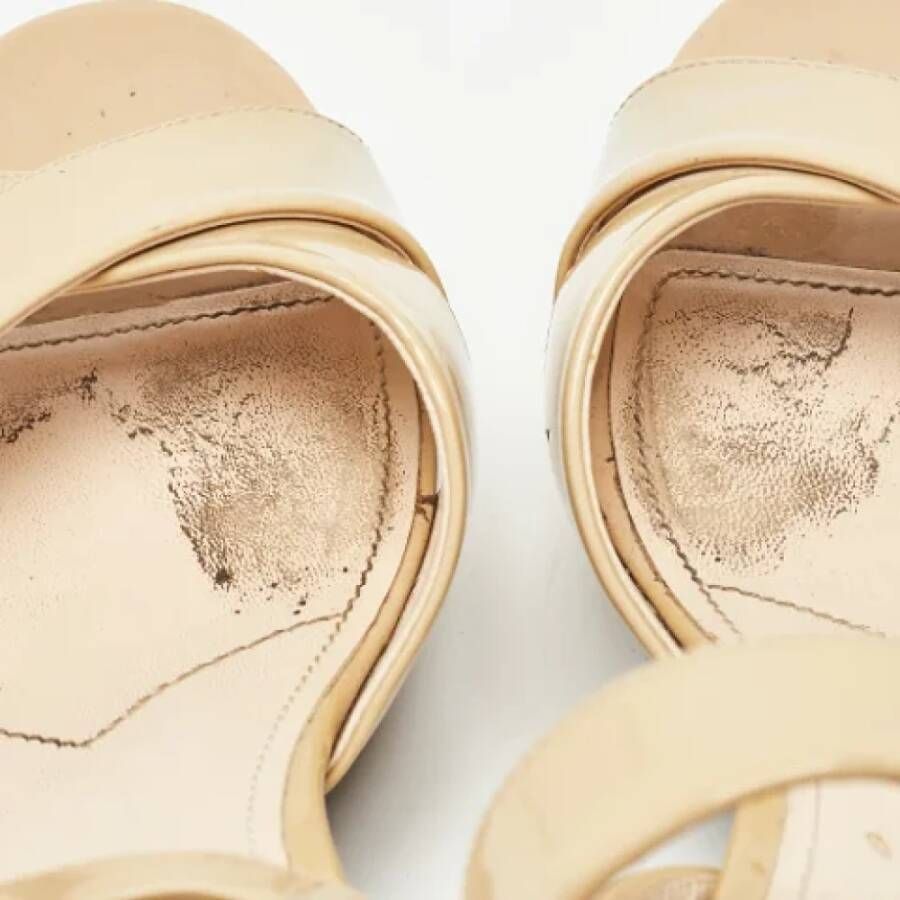 Prada Vintage Pre-owned Leather sandals Beige Dames