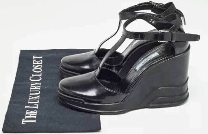 Prada Vintage Pre-owned Leather sandals Black Dames