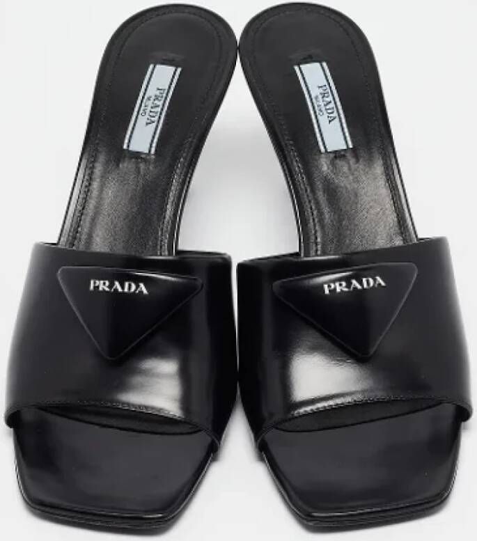 Prada Vintage Pre-owned Leather sandals Black Dames