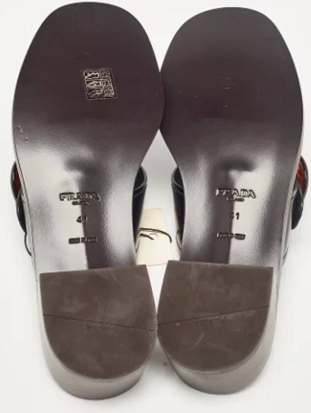 Prada Vintage Pre-owned Leather sandals Black Dames