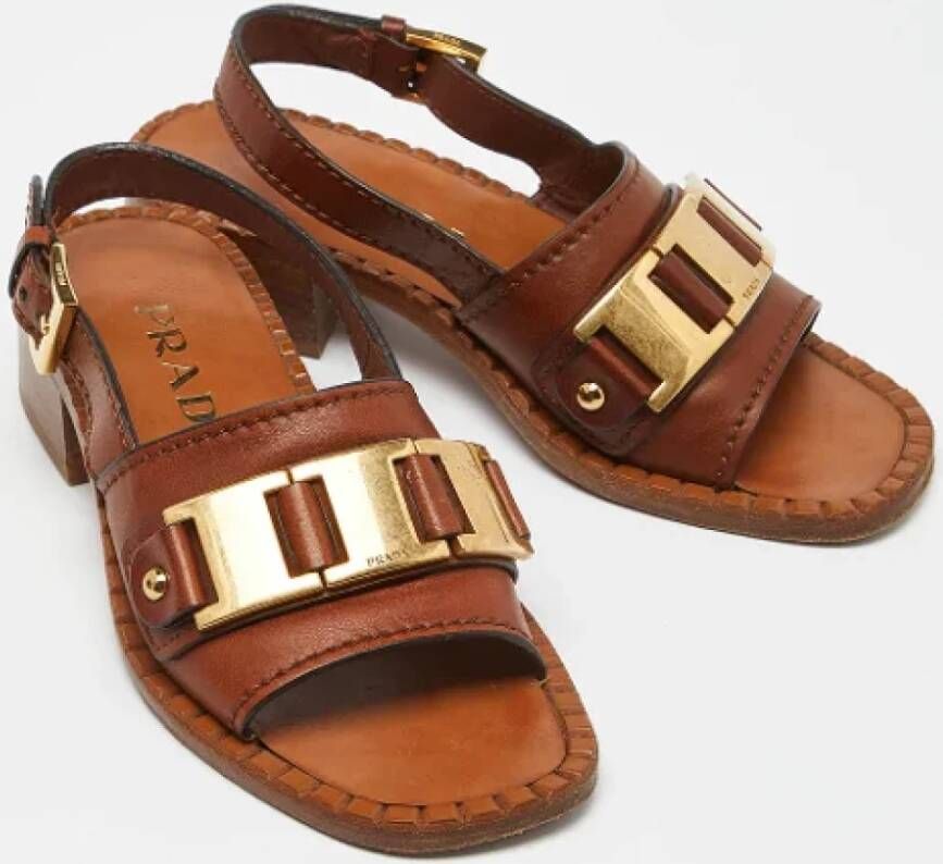 Prada Vintage Pre-owned Leather sandals Brown Dames