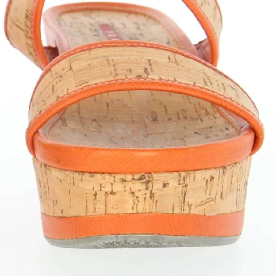 Prada Vintage Pre-owned Leather sandals Orange Dames