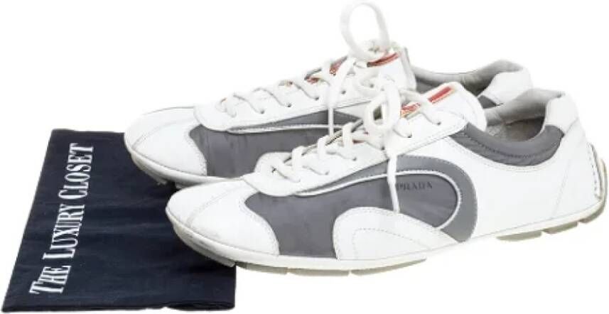 Prada Vintage Pre-owned Leather sneakers White Dames