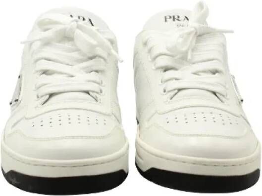 Prada Vintage Pre-owned Leather sneakers White Dames