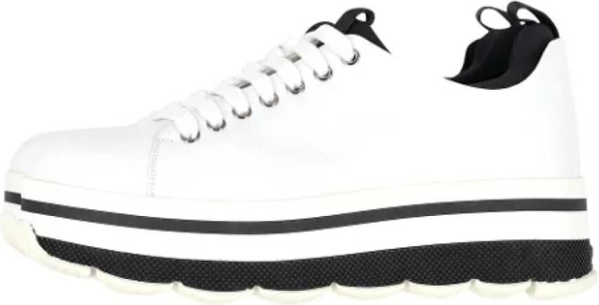 Prada Vintage Pre-owned Leather sneakers White Dames