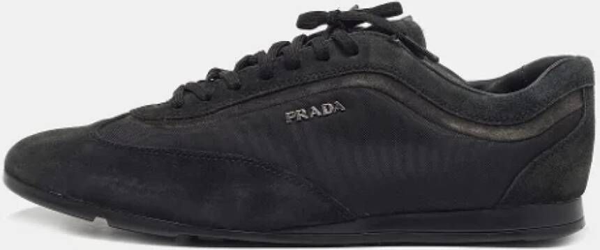 Prada Vintage Pre-owned Nylon sneakers Black Heren