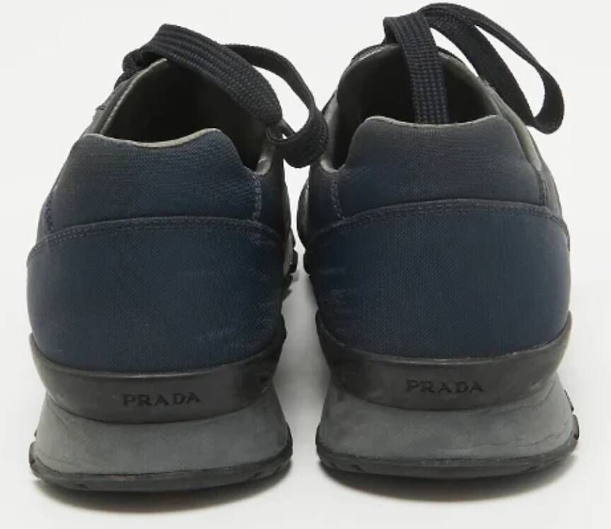 Prada Vintage Pre-owned Nylon sneakers Blue Dames