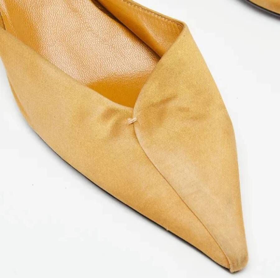 Prada Vintage Pre-owned Satin mules Yellow Dames