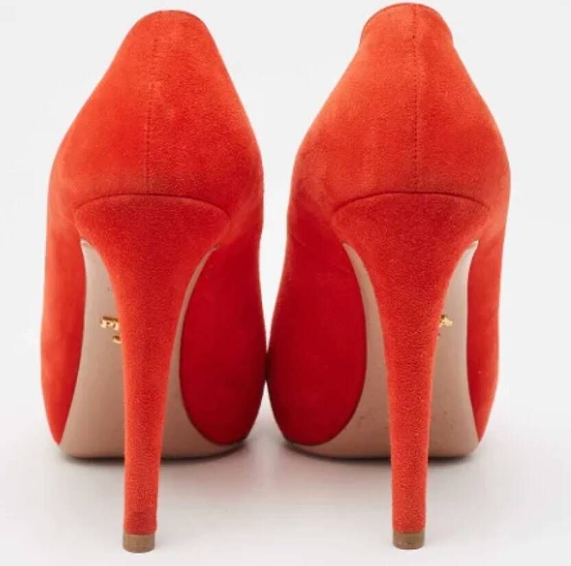 Prada Vintage Pre-owned Suede heels Orange Dames