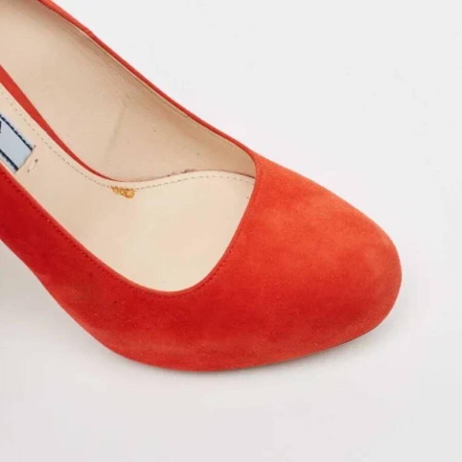 Prada Vintage Pre-owned Suede heels Orange Dames