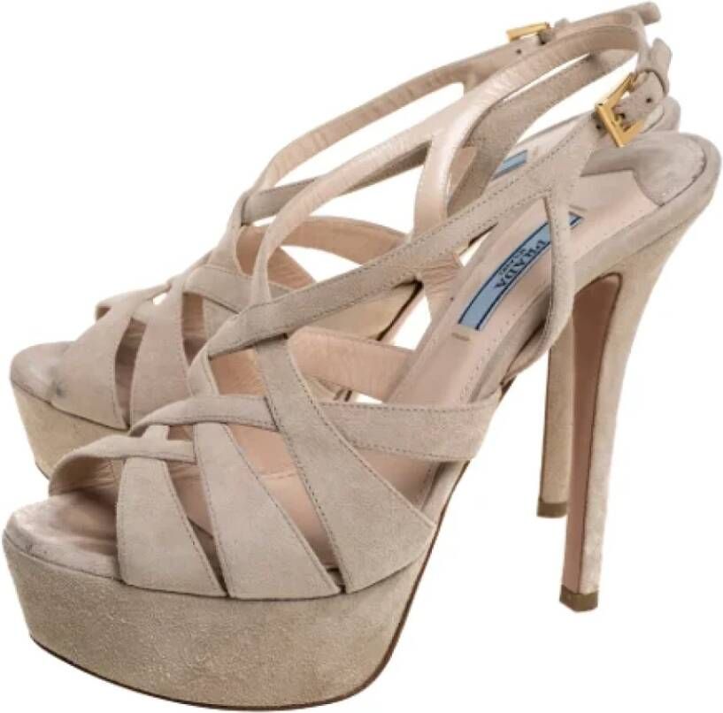 Prada Vintage Pre-owned Suede sandals Beige Dames