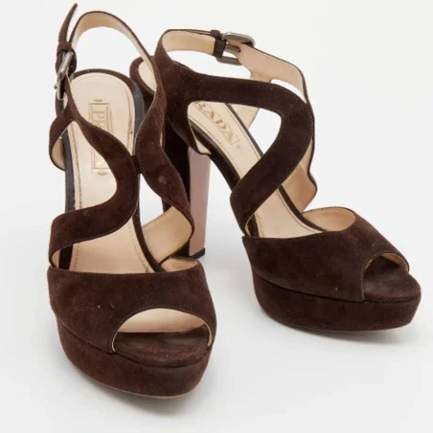 Prada Vintage Pre-owned Suede sandals Brown Dames