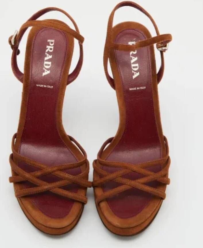 Prada Vintage Pre-owned Suede sandals Brown Dames