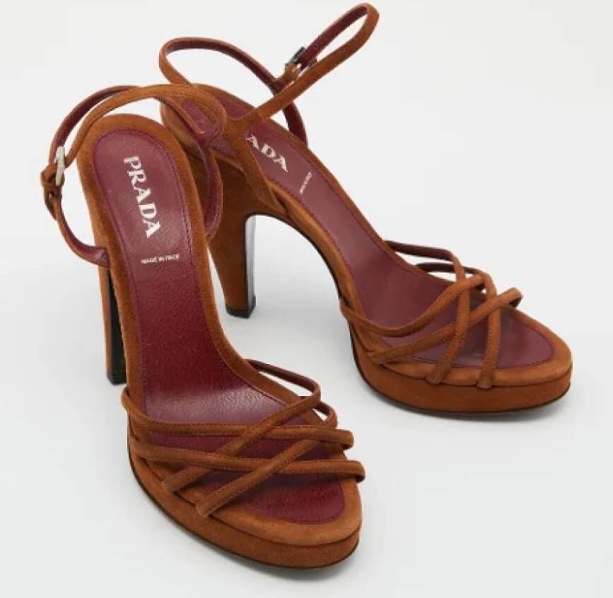 Prada Vintage Pre-owned Suede sandals Brown Dames