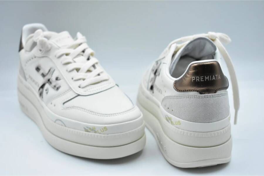 Premiata Crème Veterschoenen Platte Schoenen White Dames