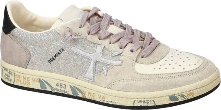 Premiata Leren Sneakers met Gebarsten Leren Bovenwerk Beige Dames