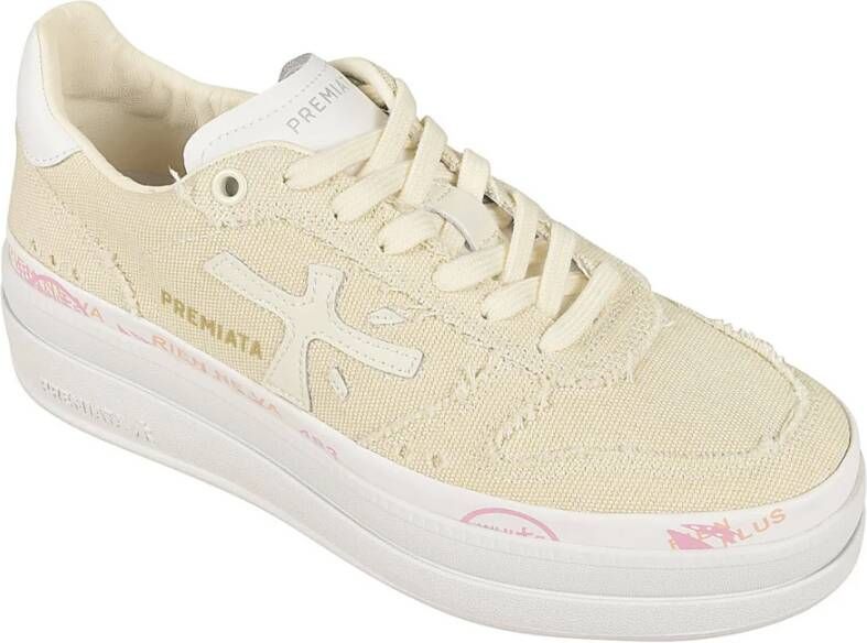 Premiata Stijlvolle Sneakers Beige Dames