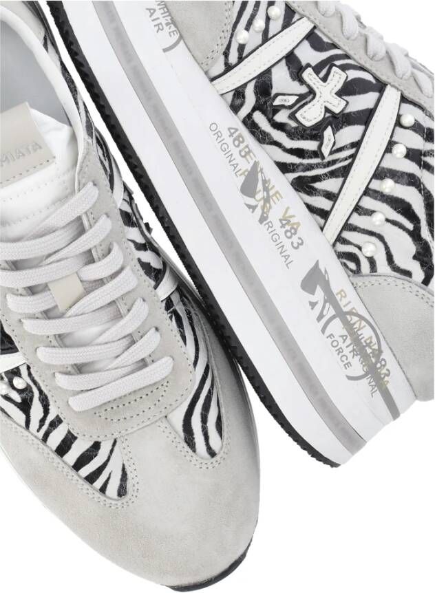 Premiata Witte Grijze Sneakers met Animalier Inzetstukken Gray Dames