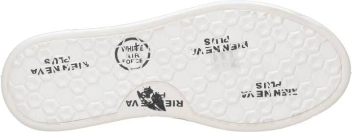 Premiata Witte Leren Sneakers met Ronde Neus White Dames