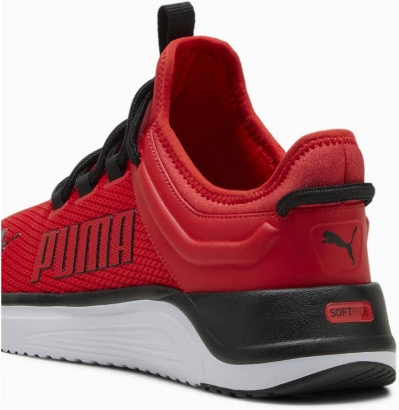 Puma Innovatieve Sportschoenen met SoftRide Tussenzool Red Heren