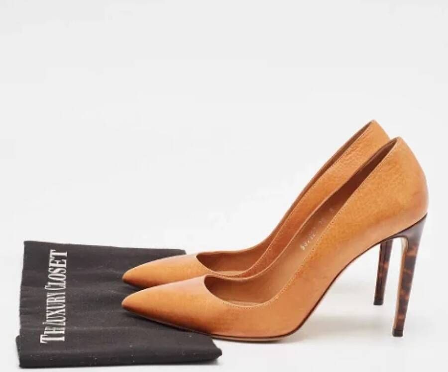 Ralph Lauren Pre-owned Leather heels Orange Dames