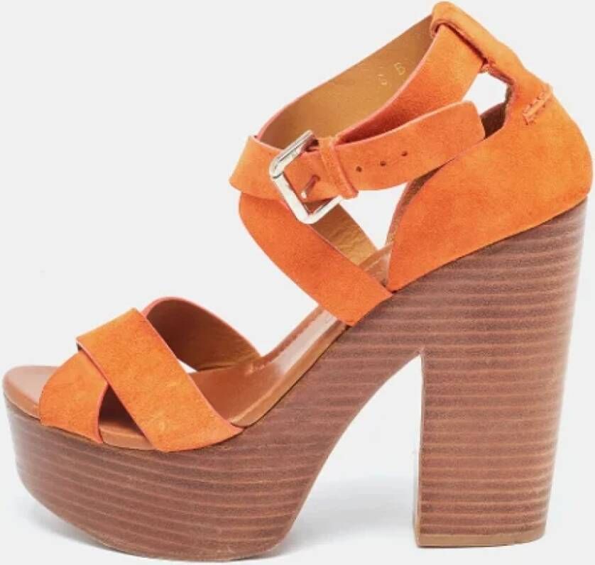 Ralph Lauren Pre-owned Suede sandals Orange Dames