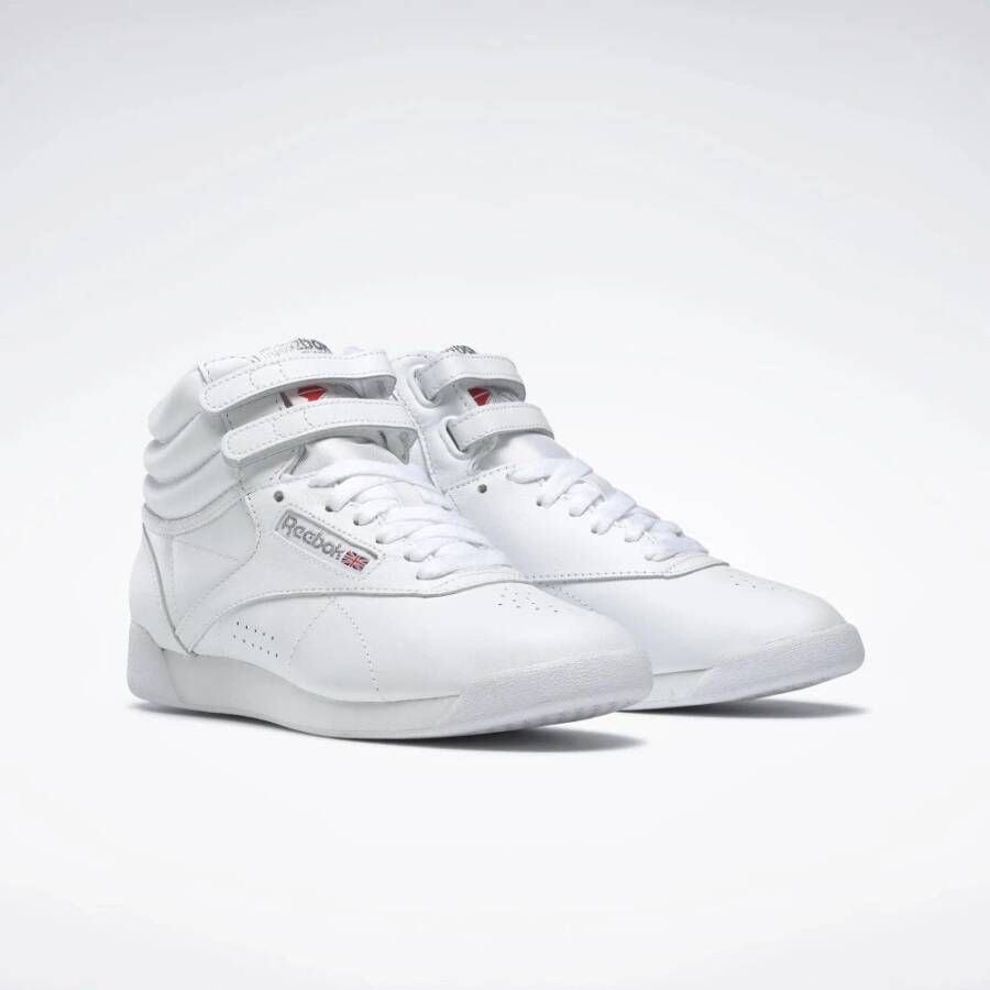 Reebok Hoge Sneakers voor Sportieve Stijl White Dames