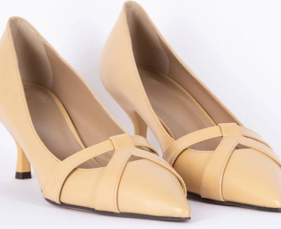 ReLac Stijlvolle Leren Pumps in Chanel Kleur Beige Dames